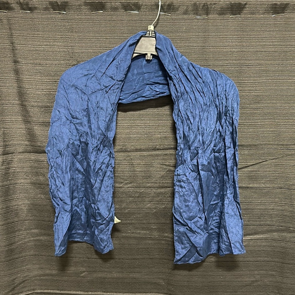 Vana 100% Silk ‎ Vintage Scarf Long Thin Blue scarf 50 X 12 / Box 17-33